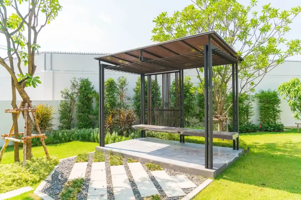 LANDSCAPE & HARDSCAPE